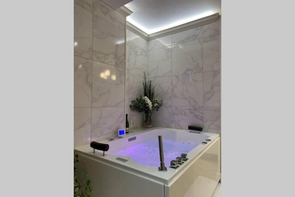 V' Appart Spa 트루아 외부 사진